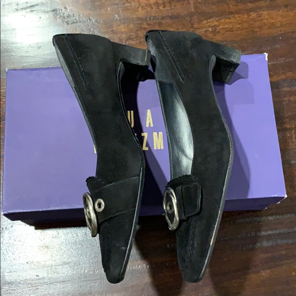 Women’s Stuart Weizmann Interlaken Pumps - image 2